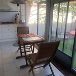 לינה וארוחת בוקר En Terrasse A 4*