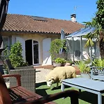 En Terrasse A לינה וארוחת בוקר 4*