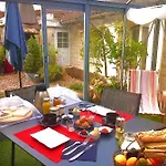 En Terrasse A קונייאק