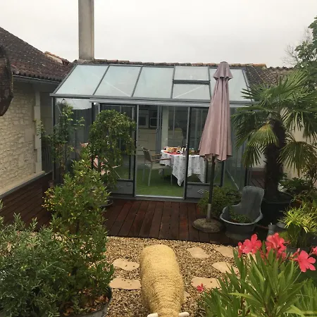 En Terrasse A Panzió Cognac