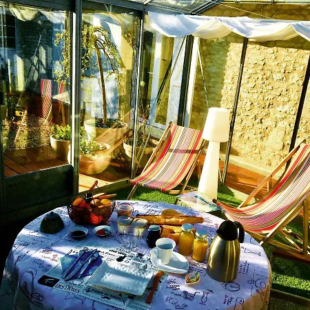 En Terrasse A Panzió Cognac