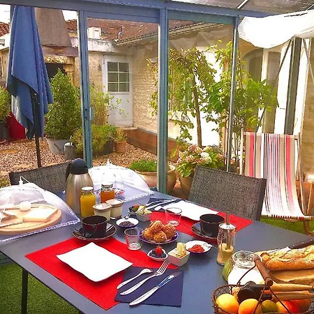 En Terrasse A Cognac