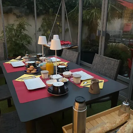 En Terrasse A Cognac