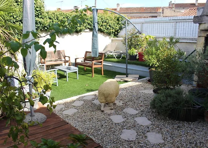 En Terrasse A 4* Cognac